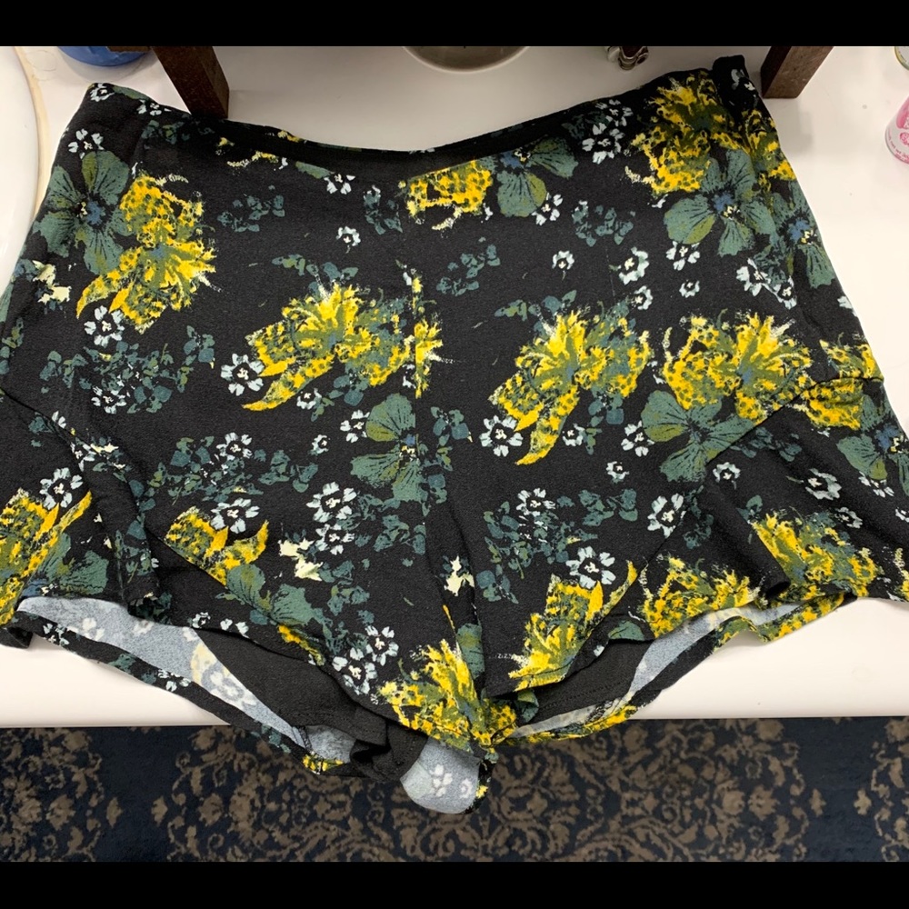 Free people ruffle shorts